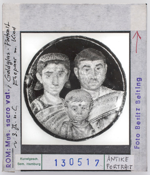 preview Porträt Ehepaar mit Kind, Goldglas, 3. Jhd. n. Chr., Rom, Museo Vaticano Diasammlung